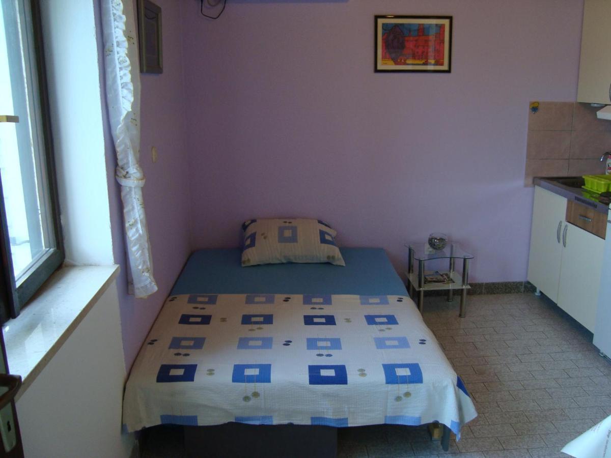 Apartmani Daria & Jure Trogir Ngoại thất bức ảnh